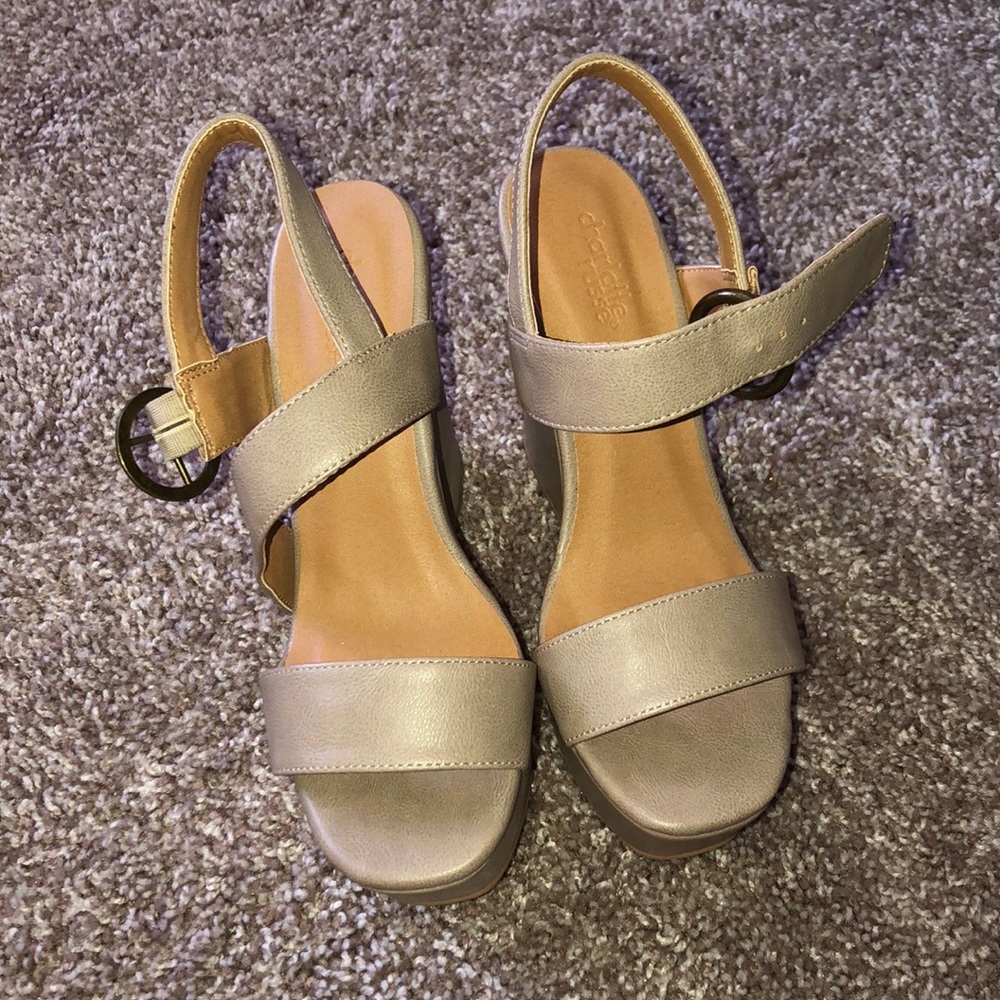 Size 6 Charlotterusse heels